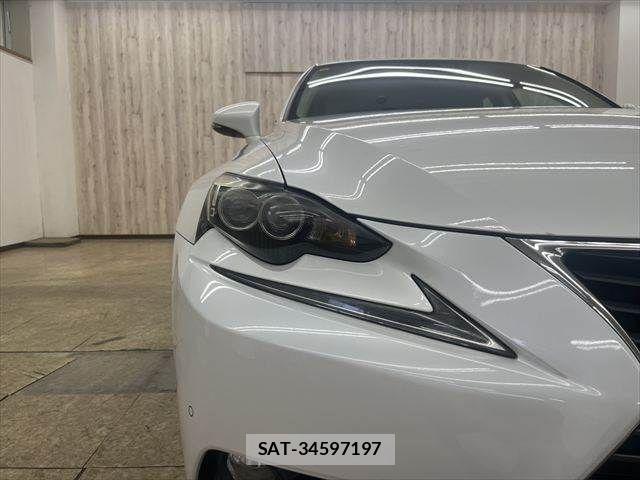 Lexus IS 2013-11 7725060-22