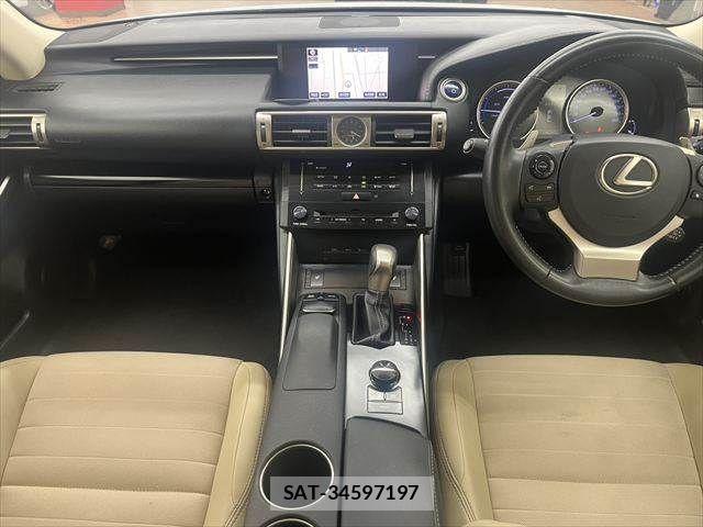 Lexus IS 2013-11 7725060-2