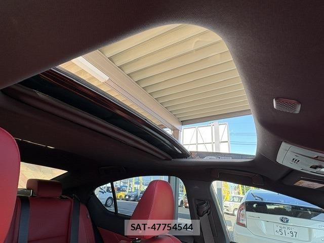 Lexus IS 2021-01 7725052-29