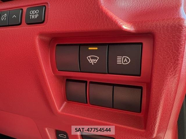Lexus IS 2021-01 7725052-8