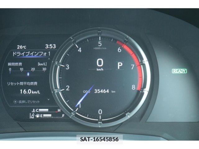 Lexus IS 2022-07 7725045-9