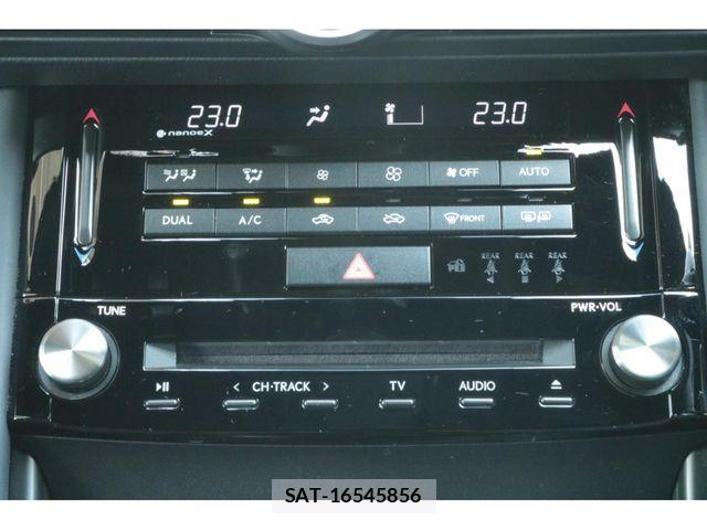 Lexus IS 2022-07 7725045-27