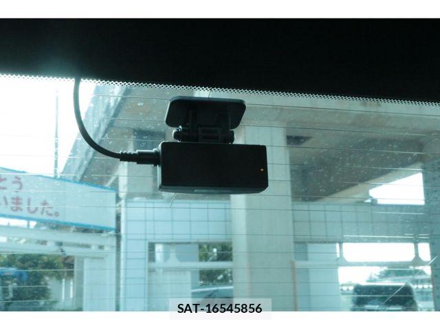 Lexus IS 2022-07 7725045-8
