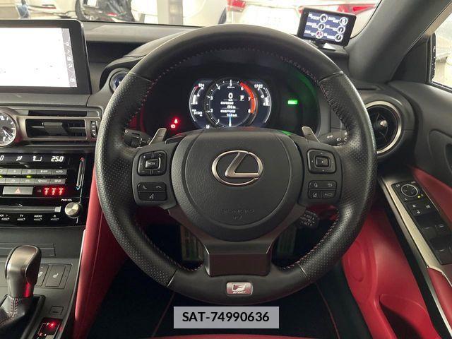 Lexus IS 2021-08 7725047-4