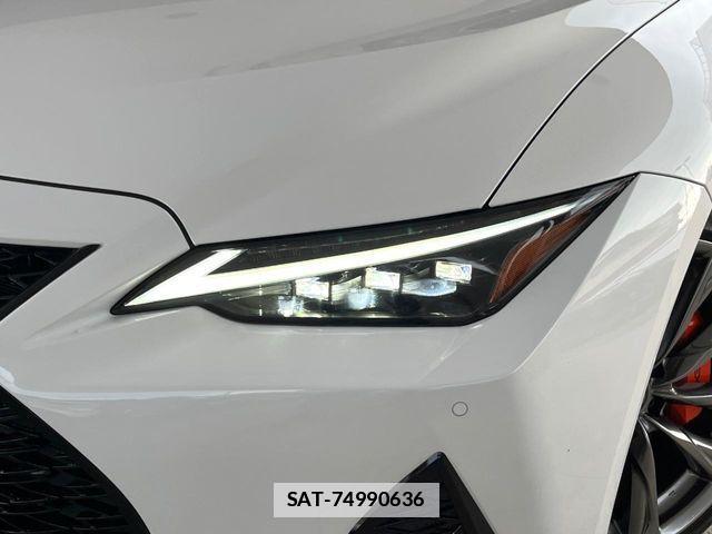 Lexus IS 2021-08 7725047-5