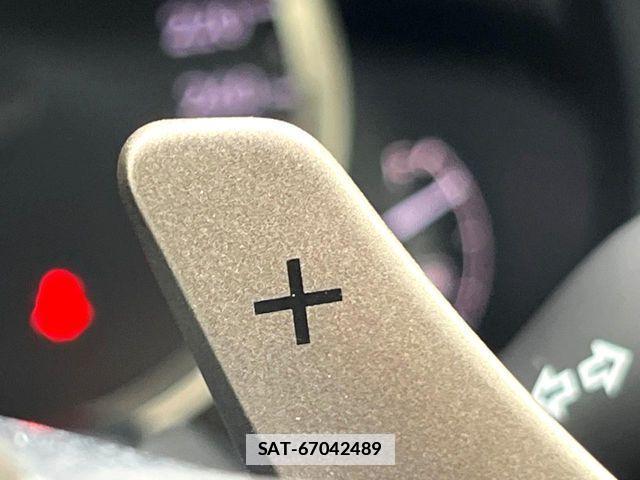 Lexus IS 2013-08 7725056-5