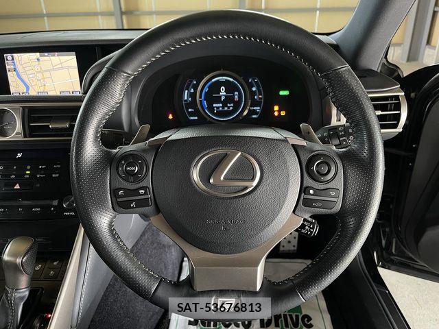 Lexus IS 2013-07 7725057-16