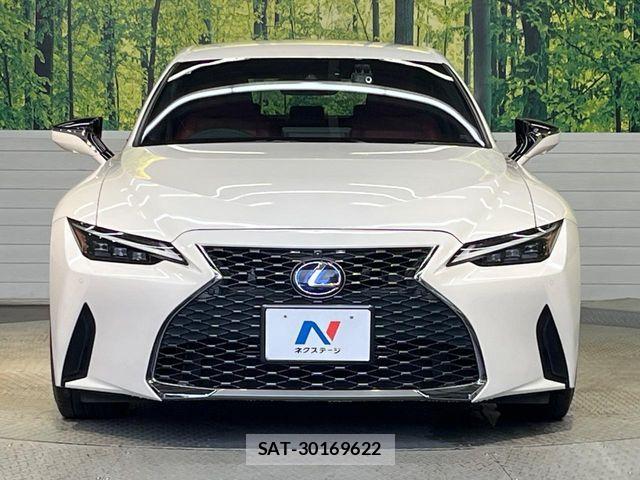 Lexus IS 2020-12 7786473-13