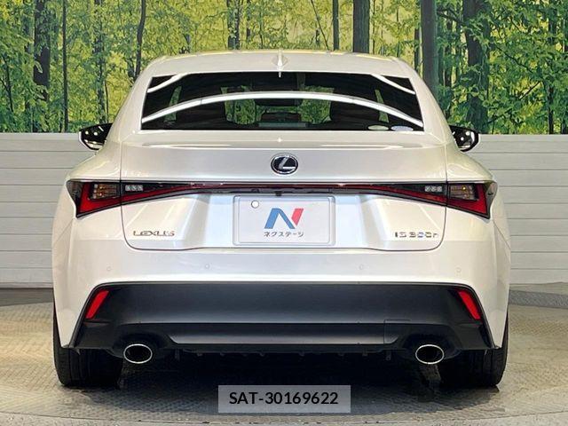Lexus IS 2020-12 7786473-14