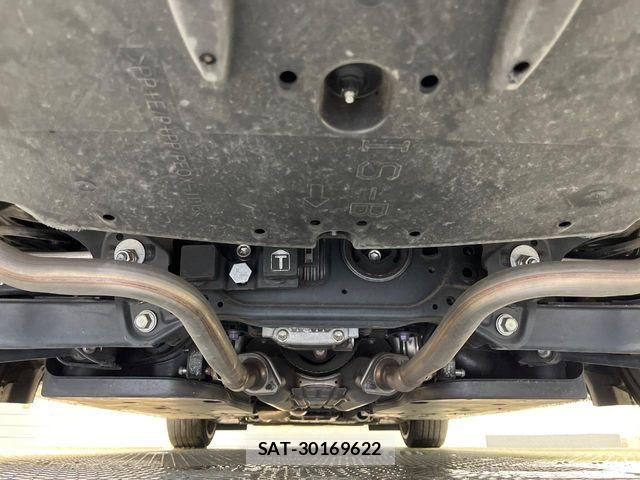 Lexus IS 2020-12 7786473-18