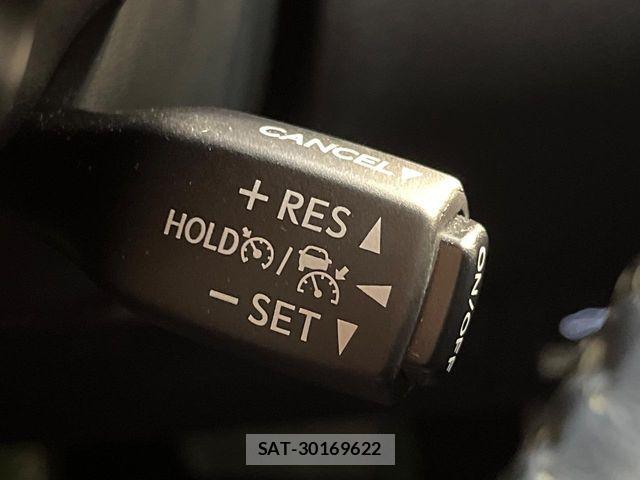 Lexus IS 2020-12 7786473-4