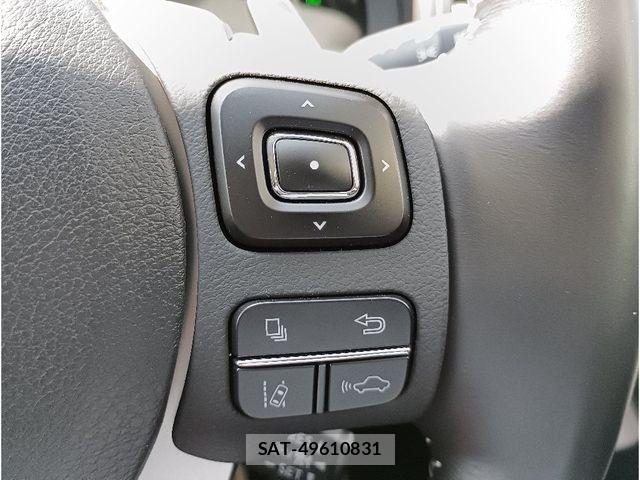 Lexus IS 2018-01 7786468-25