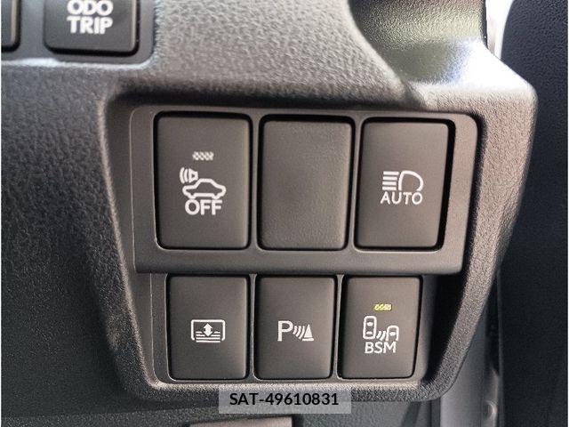 Lexus IS 2018-01 7786468-27