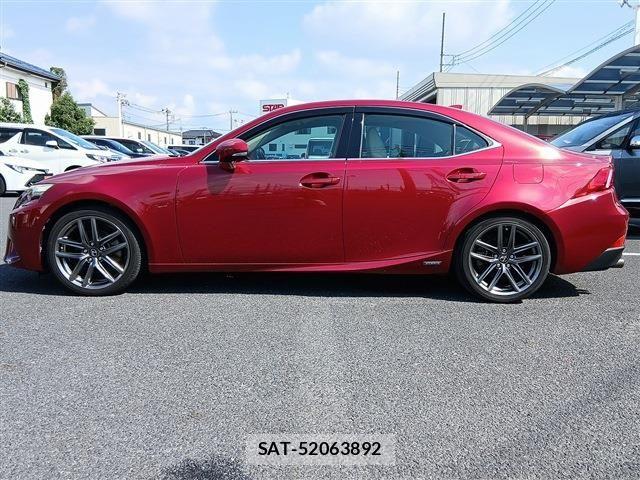 Lexus IS 2013-08 7786462-11