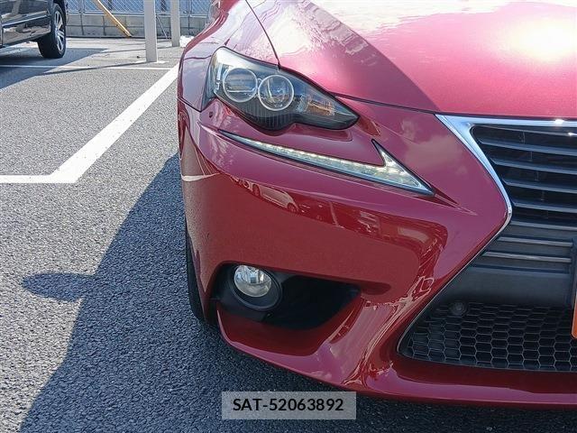 Lexus IS 2013-08 7786462-25