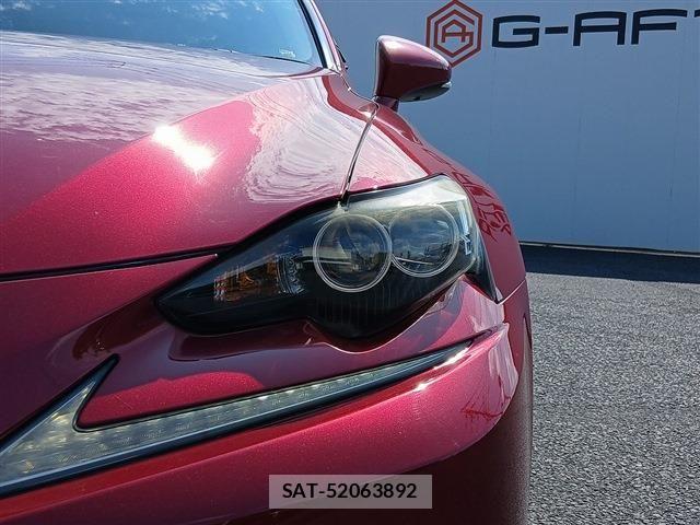Lexus IS 2013-08 7786462-27