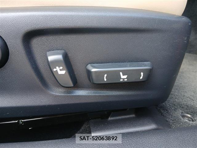 Lexus IS 2013-08 7786462-7