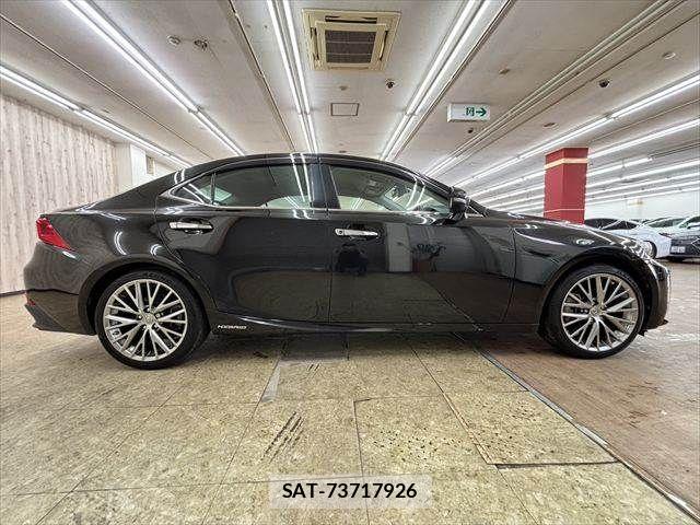 Lexus IS 2015-05 7786461-14