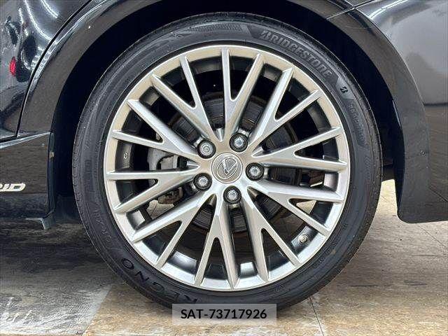 Lexus IS 2015-05 7786461-26