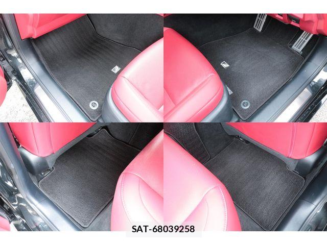 Lexus IS 2023-06 7786485-22