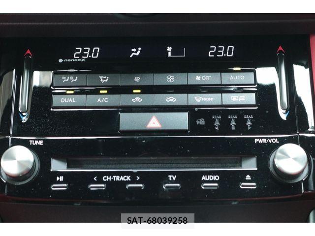 Lexus IS 2023-06 7786485-26