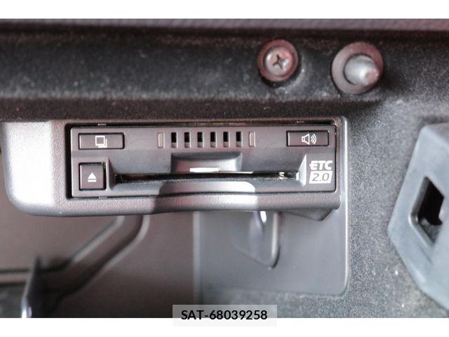 Lexus IS 2023-06 7786485-28