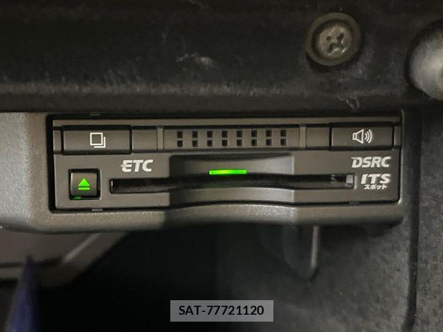 Lexus IS 2013-09 7786463-11