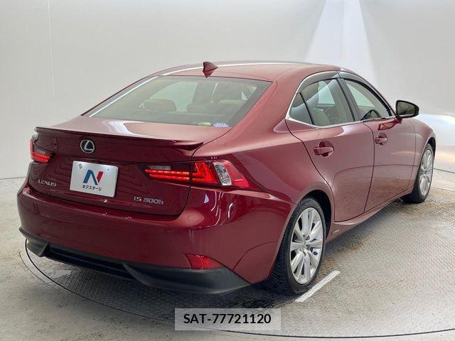 Lexus IS 2013-09 7786463-17