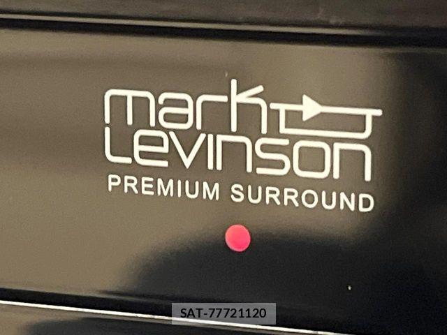 Lexus IS 2013-09 7786463-2