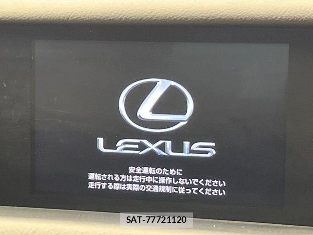 Lexus IS 2013-09 7786463-5