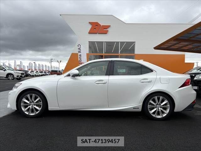 Lexus IS 2013-11 7877340-10