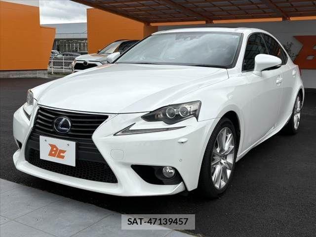 Lexus IS 2013-11 7877340-7