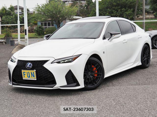 Lexus IS 2020-12 7877337-0