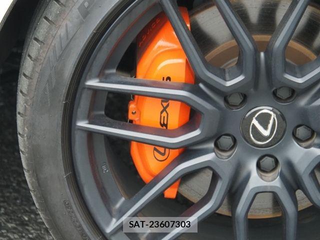 Lexus IS 2020-12 7877337-9