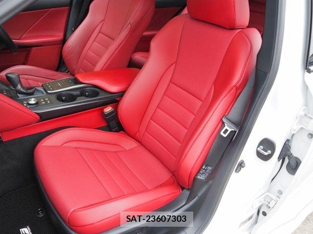 Lexus IS 2020-12 7877337-13