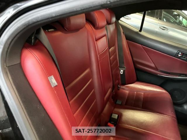 Lexus IS 2014-05 7877342-12