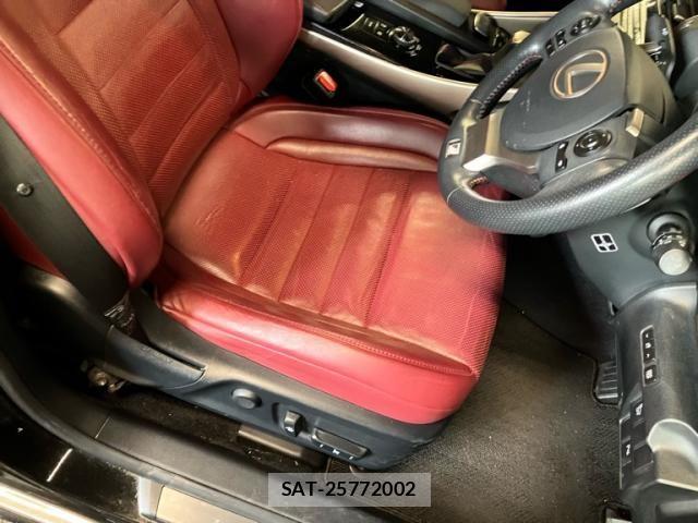 Lexus IS 2014-05 7877342-19