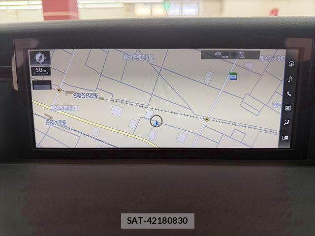 Lexus IS 2017-02 7877338-3