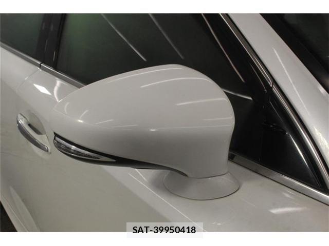 Lexus IS 2013-09 7877339-9