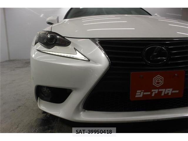 Lexus IS 2013-09 7877339-10