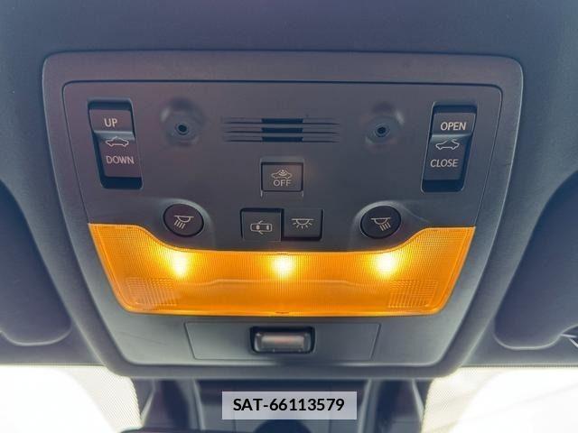 Lexus IS 2018-04 7902850-28