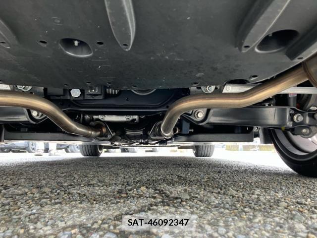 Lexus IS 2024-06 7902848-12