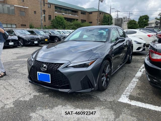 Lexus IS 2024-06 7902848-1