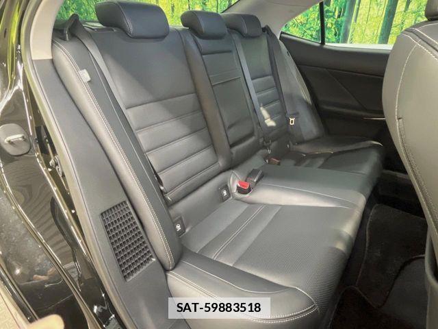 Lexus IS 2014-07 7902849-10