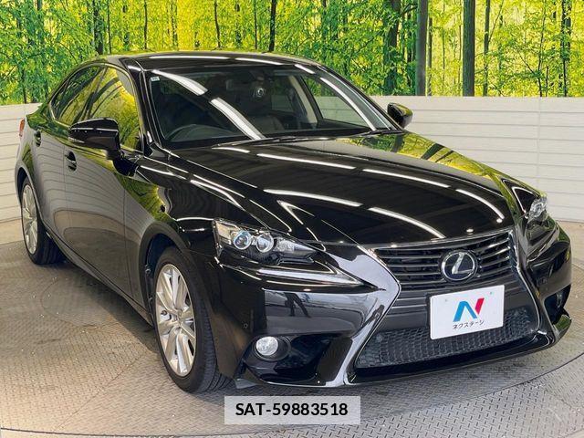 Lexus IS 2014-07 7902849-17