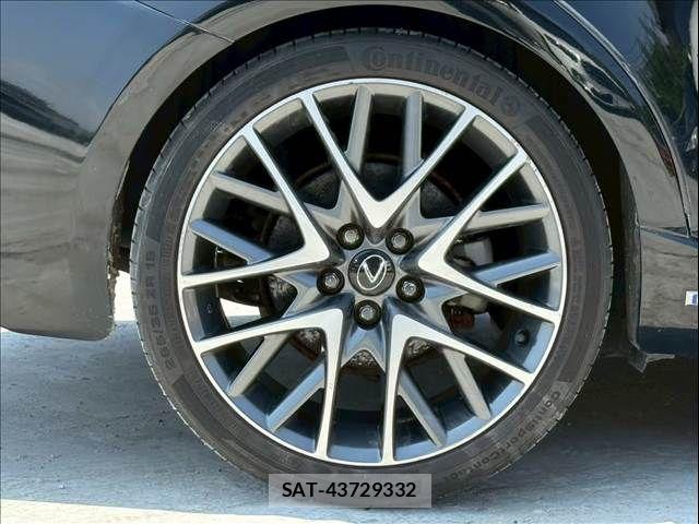 Lexus IS 2014-07 7902852-16