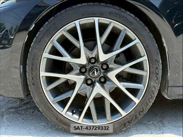 Lexus IS 2014-07 7902852-18