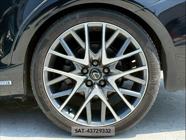 Lexus IS 2014-07 7902852-19