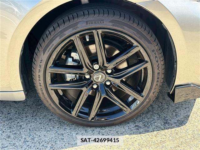 Lexus IS 2017-08 7979759-16