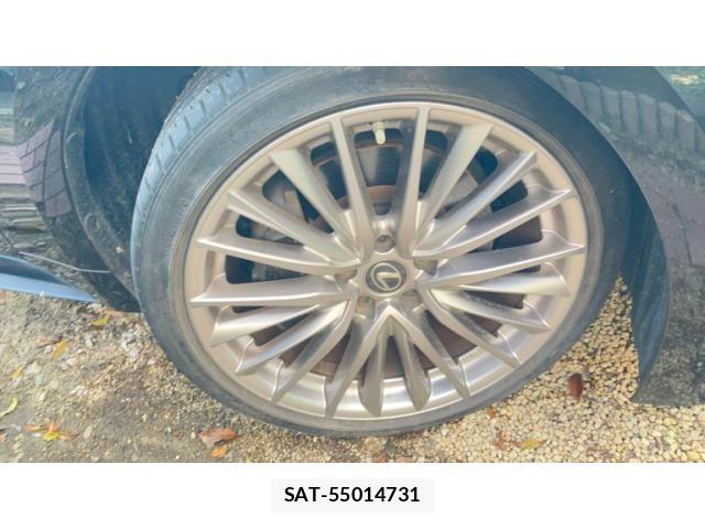 Lexus IS 2021-01 7979758-17